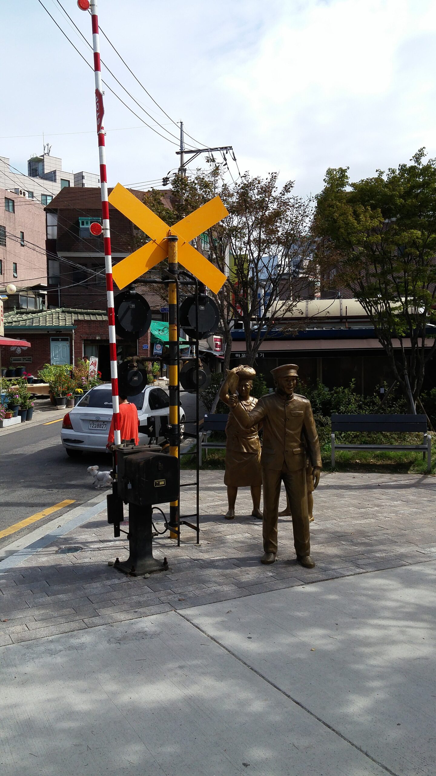 A railway-crossing feature along the former rail corridor.